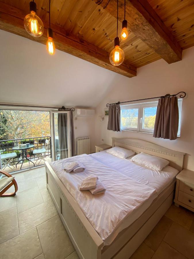 Апартаменты Vida'S House Вирпазар Экстерьер фото